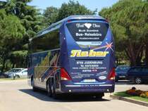 Neoplan Starliner  Blue Diamond  der Firma Tieber Reisen. Heck.