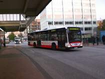 Mercedes-Benz O 530 I (Citaro) auf Betriebsfahrt am Bahnhof Altona.