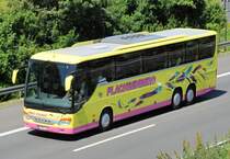 Setra Reisebus - 3-achser,  Niers-Tourist Flachsenberg  auf der A 61 bei Rheinbach Richtung Sden - 29.05.2009