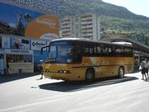 Neoplan Transliner N312 VS 6097 beim Bahnhof in Visp