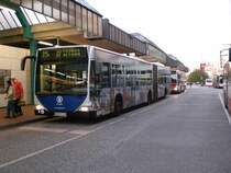 Mercedes-Benz O 530 I (Citaro) auf der Linie 25 am Bahnhof Altona.