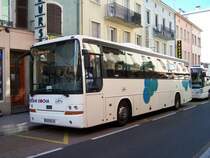 Die Firma Briam Socha benutzt auch diesen VH 915TL auf der Linie 5.