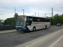 Neoplan Euroliner auf der Linie 619 nach Hauptbahnhof nahe der Haltestelle Babelsberg �bergang.
