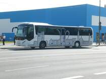 Neoplan Euroliner an der Haltestelle Mitte Lustgarten.