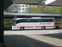 Mercedes-Benz O 340, O 350 (Tourismo) der Firma BerlinLinienBus auf der Linie zwischen Berlin und Dresden am Charlottenburg ZOB.