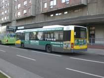 Volvo V7000 auf der Linie 248 nach S-Bahnhof S�dkreuz am S+U Bahnhof Alexanderplatz.