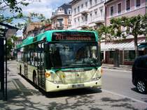 Scania Omnicity der Firma Reiss Reisen mit der Zulassung BAD-RR 124 auf der Linie 204 am Augustaplatz in Baden-Baden am 17.07.2006. Im Jahr 2015 wurde das Fahrzeug nach Polen wiederverkauft. Der Linienbus wurde mit der Wagennummer 50014 in dem Fuhrpark der Firma Przedsiębiorstwo Komunikacji Samochodowej sp. z o.o. im polnischen Grodzisk Mazowiecki eingereiht.