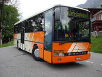 Setra-Bus macht Pause in Urigen an der Klausenpass-Strasse. 05. Juli 2009