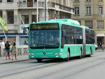 BVB - Mercedes Citaro Bus Nr.713  BS 6672 unterwegs auf der Linie 38 in der Stadt Basel auf der Rheinbr�cke am 28.06.2009