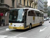 Mercedes TRAVEGO BR-ZB 84 unterwegs in der Stadt Lugano am 13.05.2009