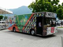 Noplan ... Bus mit Werbung f�r das Neue Kultur Zentrum von Lugano Ausgestellt im Centrum von Lugano am 13.05.2009