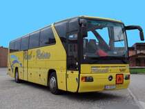 MB-O350  Raab-Reisen  wartet am Messegel�nde in Ried i.I. auf die Feuerwehrleute welche gerade beim Landeswettbewerb2009 teilnehmen; 090710