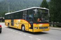 PostAuto Wallis VS 241'968 (MB Integro, 1998): Der letzte Stein im Puzzle der 5-P�sse-Fahrt, die seit diesem Sommer erstmals m�glich ist, aufgenommen in Ulrichen am 14.7.2009. In den letzten 9 Stunden wurden mit 5 Wagen von 4 Postauto-Unternehmern 5500 H�henmeter bew�ltigt und 184 Strassenkilometer in 4 Kantonen zur�ckgelegt. 