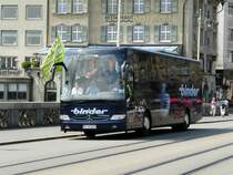 Mercedes TOURISMO PF:B 8022 der Firma Binder unterwegs in der Stadt Basel am 28.06.2009