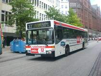 Mercedes-Benz O 405 N auf der Linie 37 nach Schenefelder Platz an der Haltestelle Rathausmarkt.