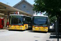 PostAuto Nordschweiz, BL170'220 (Citaro G, 2002) und BL171'837 (Citaro) am 21.6.2008 in M�hlin. 