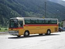 MB O303 UR 9107 von PU Mattli AG beim Wenden in Oberwald!
Aufgenommen am 16.08.2009