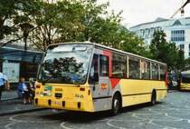 TEC Nr. 5.411/JKB-394 Van Hool am 8. Juli 2009 Li�ge, Place Saint-Lambert