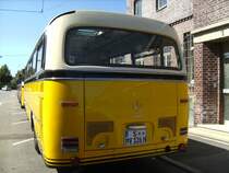 Mercedes Benz O 322 von 1962 der SSB in Warteposition vor der Stra�enbahnwelt Stuttgart (Stra�enbahnmuseum).