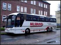 Neoplan - N316 SHD L-Nilsbuss abgestellt in der Frankenvorstadt von Stralsund. am 01.12.07 
