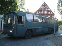 Schausteller-Bus von Mercedes-Benz (steht zum Verkauf!). Gesehen am 09.09.09 in Filderstadt (Esslingen).