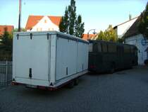 Schausteller-Bus von Mercedes-Benz (steht zum Verkauf!). Gesehen am 09.09.09 in Filderstadt (Esslingen).