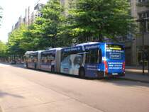 Van Hool AGG 300 auf der Linie 5 nach Bahnhof Burgwedel am Hauptbahnhof/M�nckebergstra�e.