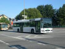 Volvo V7700 auf der Linie 146 am S-Bahnhof Harburg.