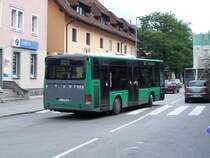 N 4411 vor dem Bahnhof am 21/08/09.