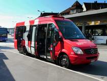 RJ / VZO - Mercedes Sprinter Nr.251  ZH 745251  unterwegs auf der Linie 993 bei den Haltestellen vor dem Bahnhof in Rapperswil am 07.09.2009