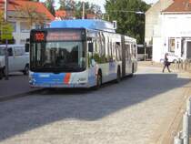 Ein Lions City Gelenkbus in Dudweiler Dudoplatz.