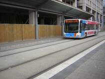Hier ist ein Citaro zu sehen. Dieses Fahrzeug habe ich schon einmal an einer anderen Position Fotografiert. Auch dieses Foto wurde am 15.09.2009 aufgenommen.
