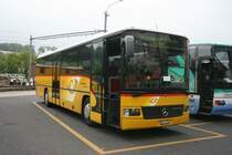 CarPostal Ouest VD 548'724 (MB O550 Integro, 2005) am 16.9.2009 am Bahnhof Orbe.