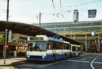 VBL Luzern Nr. 265 NAW/R&J-Hess Trolleybus am 15. August 2009 Luzern, Bahnhof
