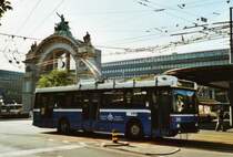 VBL Luzern Nr. 258 NAW/R&J-Hess Trolleybus am 15. August 2009 Luzern, Bahnhof