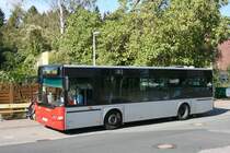 Rheinbahn 8712  Neoplan N 4411
als E Bus Richtung Gut Kost in Heiligenhaus am 22.9.2009 
am Bahnhof Ratingen Hsel. 