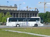 Neoplan Euroliner am Lustgarten.