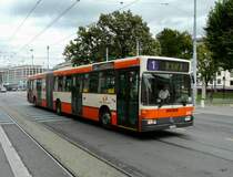 TPG - Mercedes O 405 GN  Bus Nr.204 GE 96538 unterwegs auf der Linie 1 in der Stadt Genf am 04.09.2009