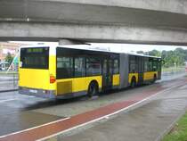 Mercedes-Benz O 530 I (Citaro) auf der Linie X69 nach Marzahn-West Kthener Strae am U-Bahnhof Elsterwerdaer Platz.