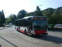 Mercedes-Benz O 530 II (Citaro Facelift) auf der Linie 250 nach Bahnhof Altona am S-Bahnhof Neuwiedenthal.
