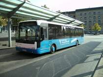 Hier nochmal ein anderes aussehen des VDL-Berkhof Ambassador 200. Auch dieses Foto habe ich an der Haltestelle Saarbr�cken Hauptbahnhof am 26.09.2009 Fotografiert.