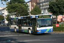 NIAG 5529 auf der Linie 921 Richtung Duisburg HBF.
Duisburg HBF 27.9.2009