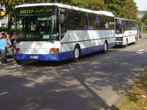 Diesen Setra S 315 UL habe ich an der Marienschule in Saarbrcken Fotografiert. Dahinter ist ein Setra S 215 UL zu sehen.