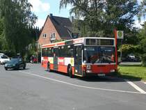 Mercedes-Benz O 405 N (Niederflur-Stadtversion) auf der Linie 8 nach U-Bahnhof Wandsbek Markt am S-Bahnhof Poppenbttel.
