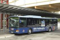 SBG  FR JS 436 auf der 7240 am 7.7.2008 am HBF Freiburg.
Werbung: SBG Eigenwerbung