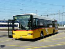 Postauto - Volvo-Hess  SZ 26121 bei den Haltestellen beim Bahnhof Pfffikon am 07.09.2009