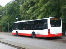 Mercedes-Benz O 530 II (Citaro Facelift) auf der Linie 251 nach Norderkirchenweg an der Haltestelle Finkenwerder Landungsbrcke.
