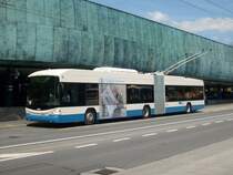vbl - Hess-Swisstrolleybus III (211 ?) bei der Haltestelle Br�elstrasse am 10.6.2009