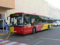29.09.09,Volvo-Hispano am Aeropuerto Internacional de Codolar auf Ibiza.