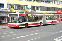 SW Marburg 67 mit der Linie 1 Richtung Richtsberg vor den HBF Marburg.
Mai 2007